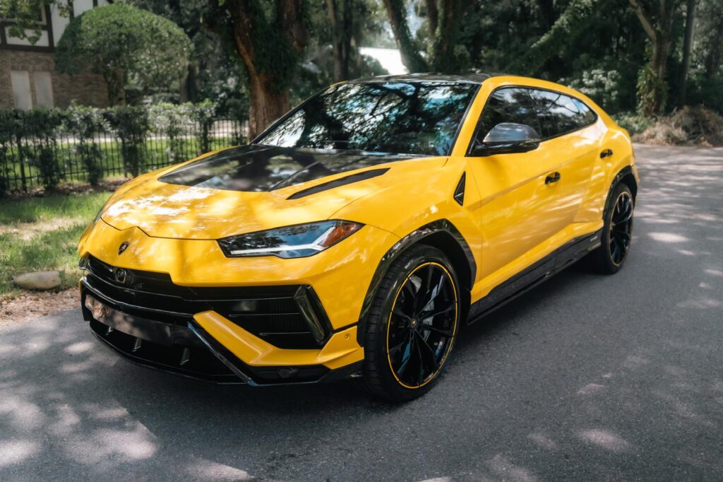 Tampa Exotic Car rental-2024 Urus S