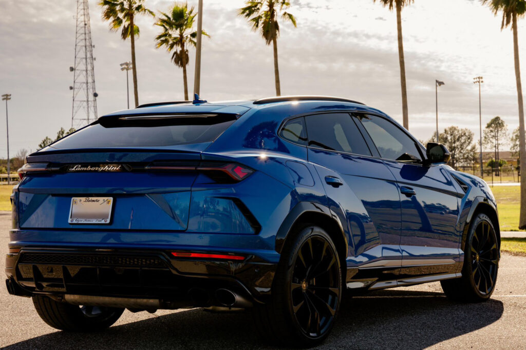 Luxury Exotics cars rental, Tampa Florida